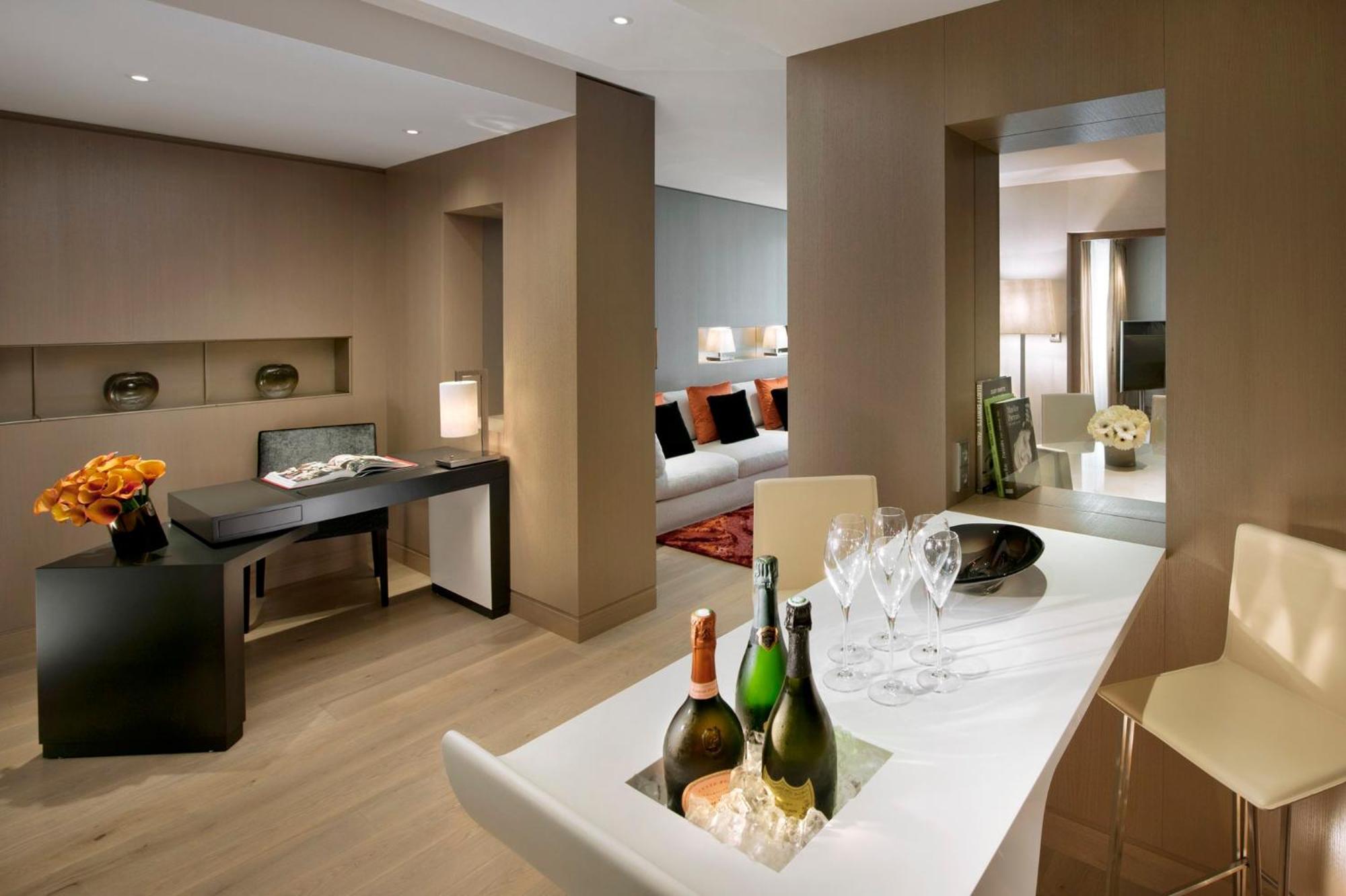 Hotel Mandarin Oriental, Parigi